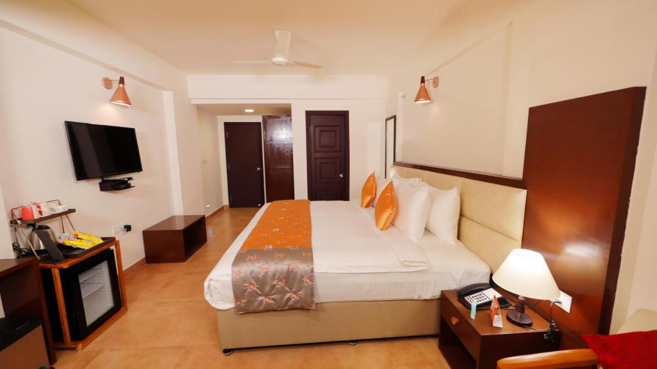 The Altruist Business Hotel Whitefield Bangalore Extérieur photo